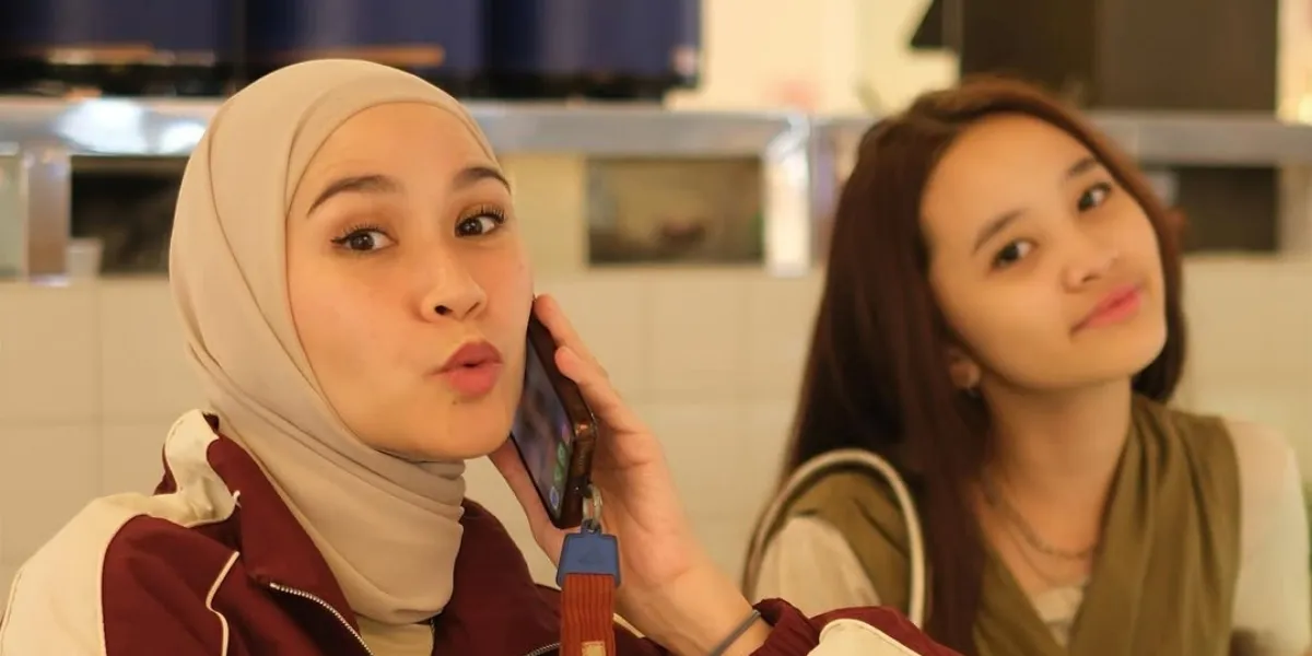 Zaskia Adya Mecca Shares Her Experience With Her Teenage Child, Receives Report from Teacher Sybil