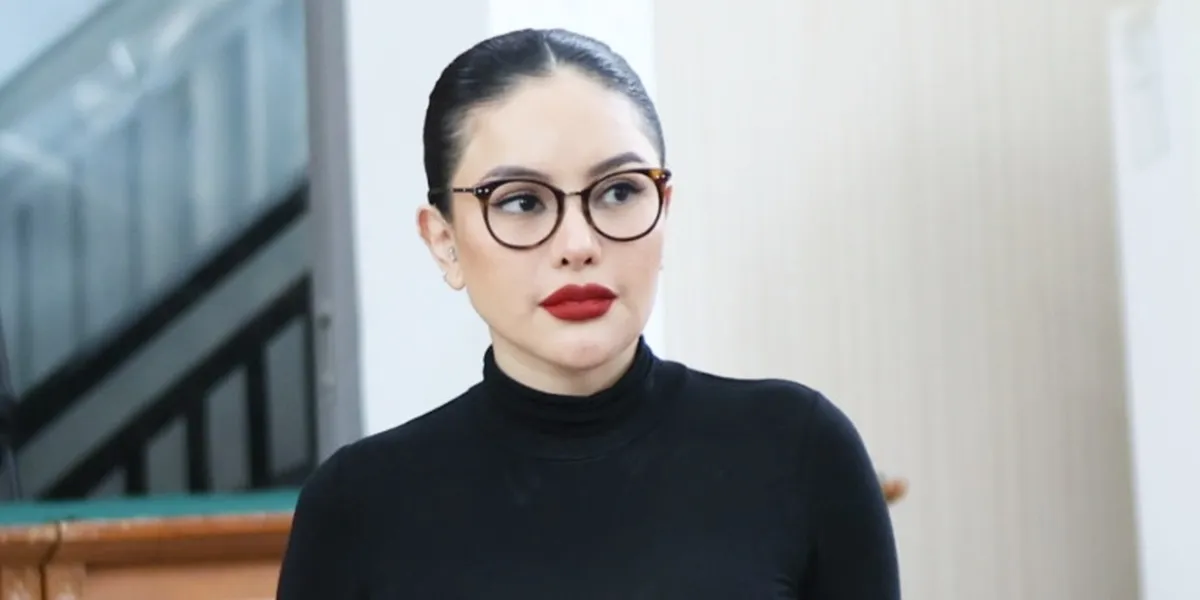 For the Child, Nikita Mirzani Requests Suspension of Detention