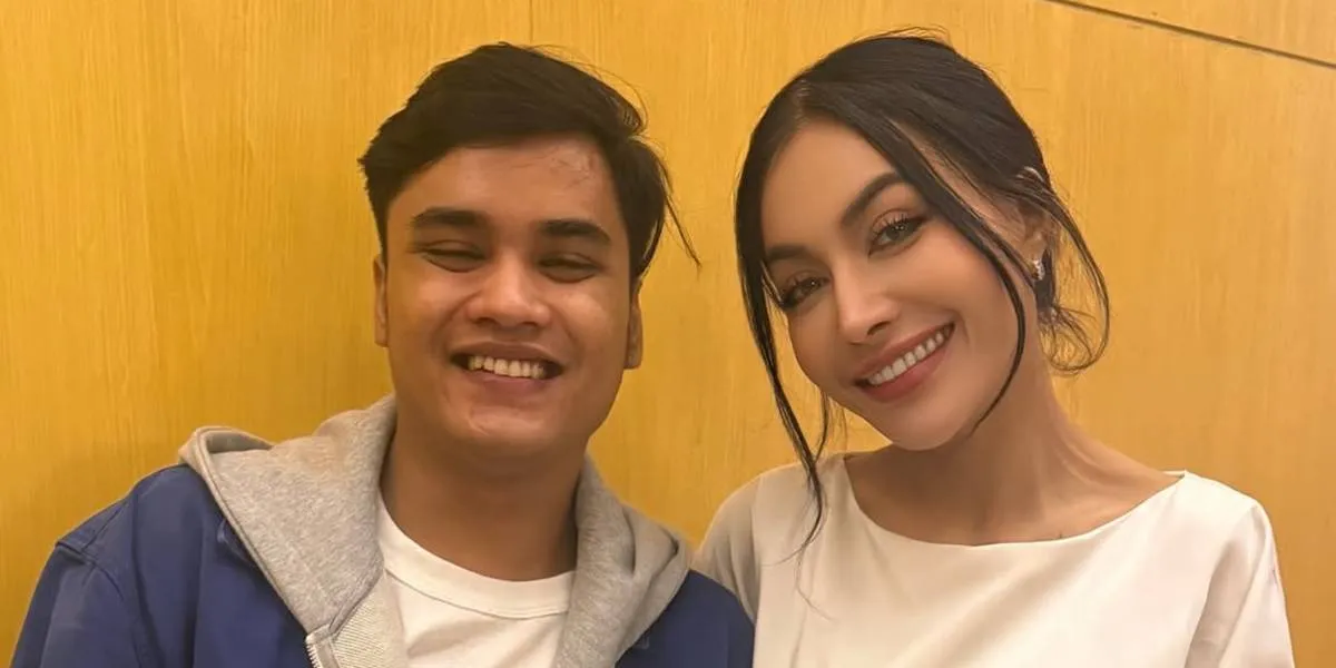 Denada Finally Meets Ressa Rosano, Mother and Child Reunite with Smiles