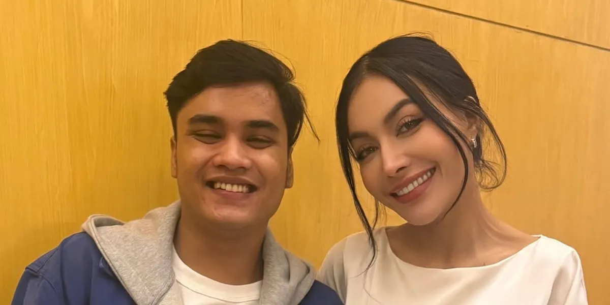 Denada is Happy to Witness Ressa Rizky Rossano's Wedding Even Through Video Call