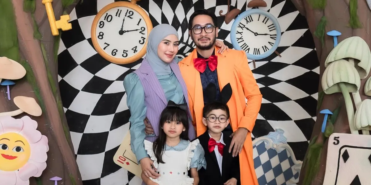 List of Indonesian Artists with Twin Children, Chelsea Olivia and Glenn Alinskie to Follow Soon