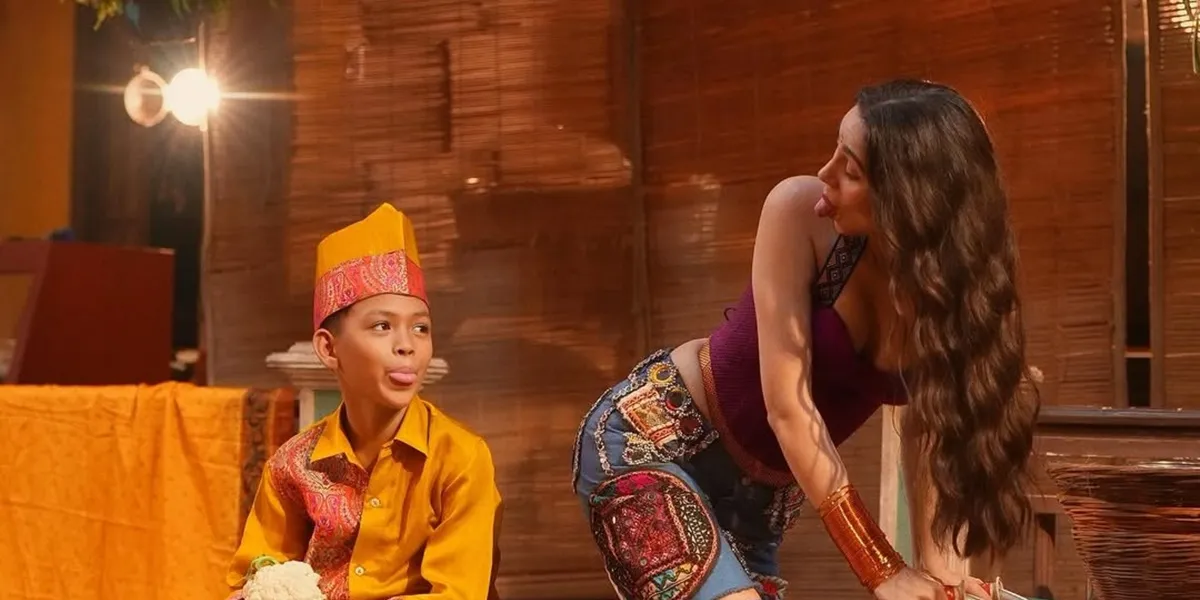Dhika Pacu Jalur Becomes the Model for Zahrah Khan's MV in the Song Aura Framing, Ready to Join the Dance Challenge?