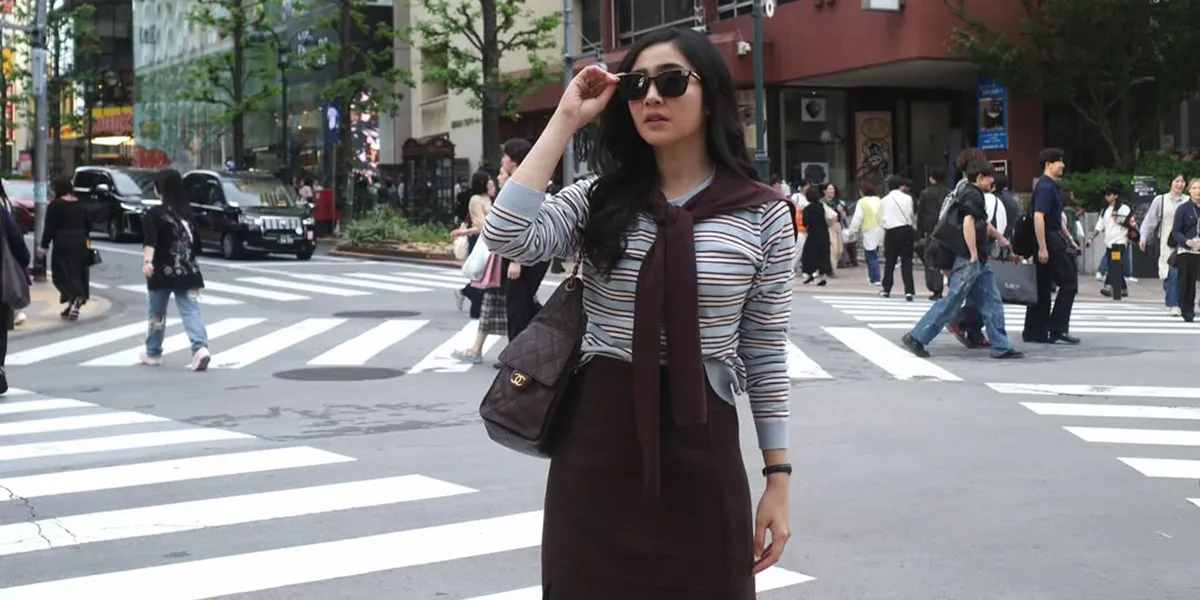 Febby Rastanty Shares Photos of Her Activities in Tokyo, Her OOTD Never Fails