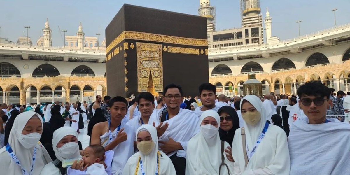Photos of Lesti Kejora's Family During Umrah, Comment Column Filled with Disappointed Netizens Regarding the Withdrawal of Rizky Billar's Domestic Violence Report