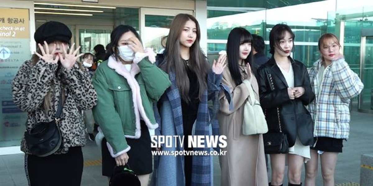 GFriend's Photos at the Airport on the Way to Indonesia, So Adorable!