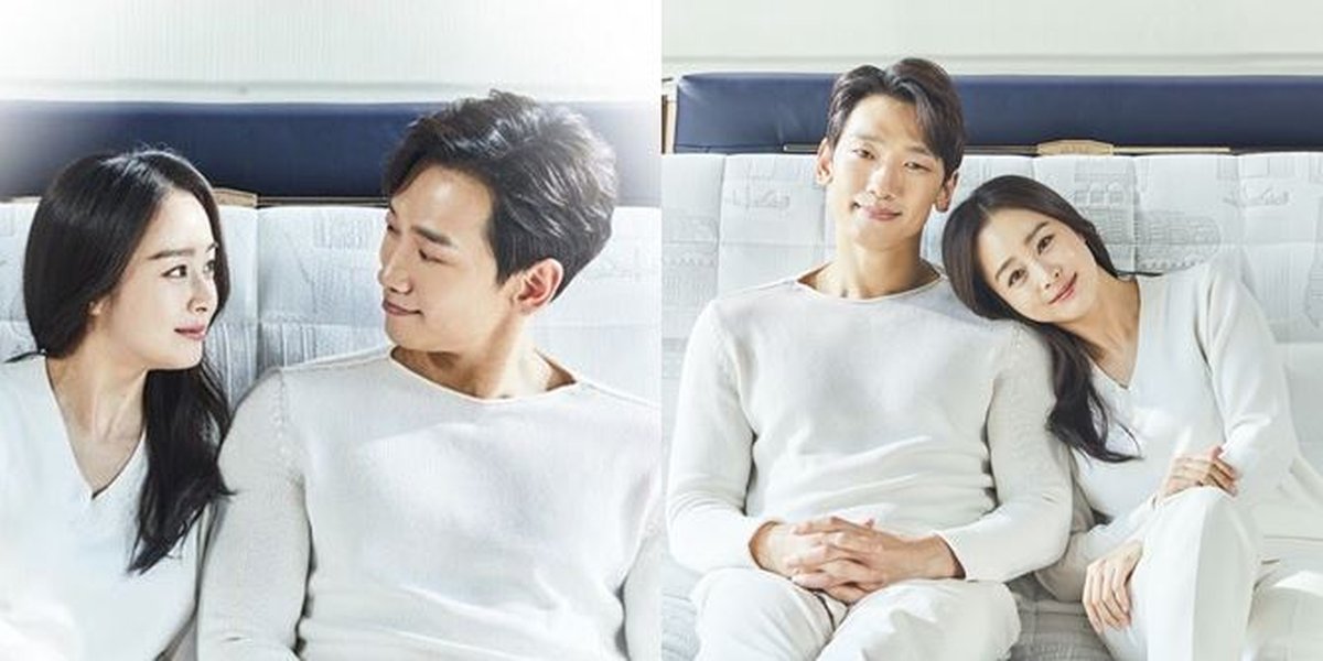Photo of Kim Tae Hee & Rain in Bed, Cuddling and Being Affectionate Together