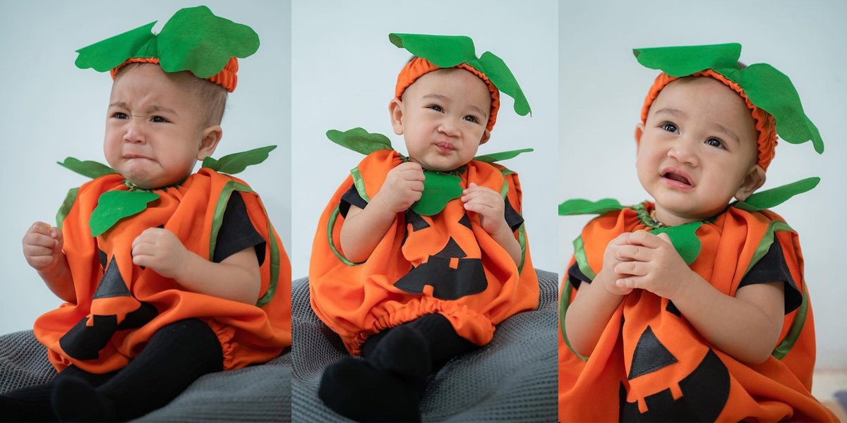 Foto Lucu Rayyanza Cipung Pakai Kostum Halloween Ekspresi Ngambek