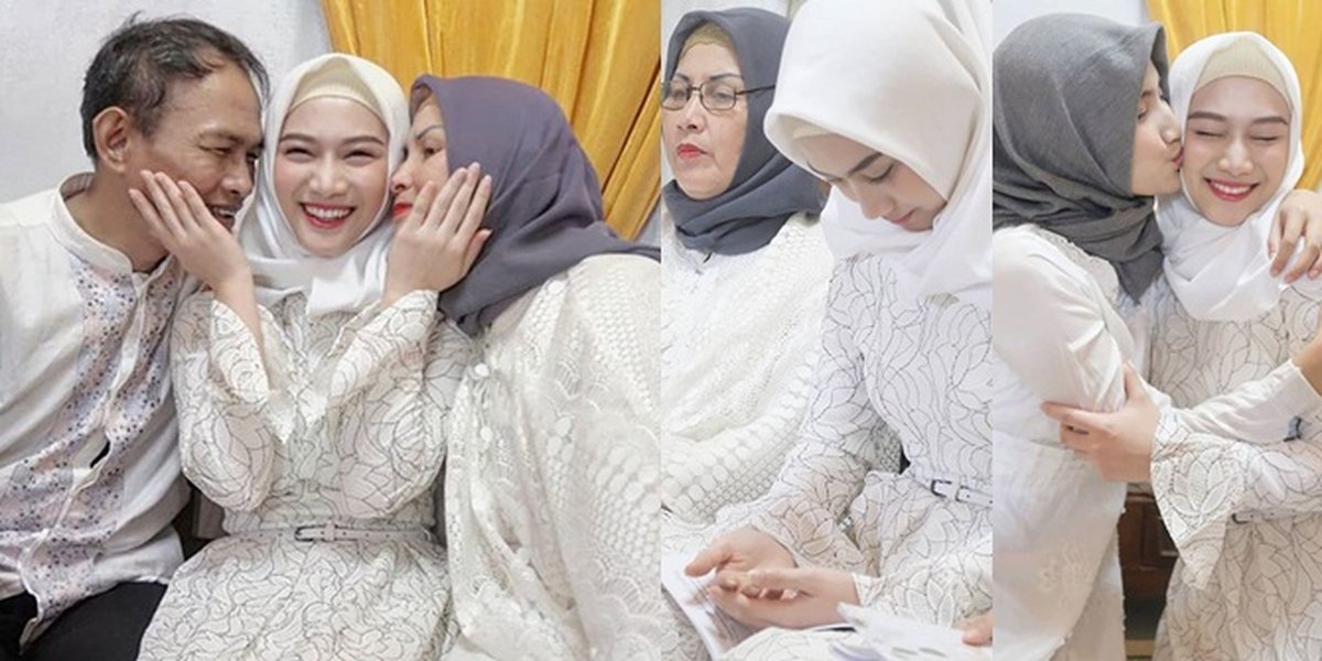 PHOTO of the Wedding Recitation of Melody Nurramdhani, Serene in All White