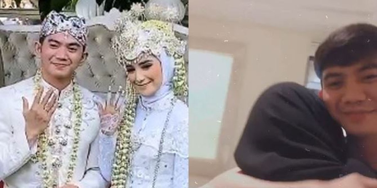 Foto Rizki DA and His Shy Wife Embracing in the Bridal Room, So Cute