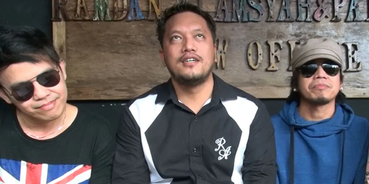 FOTO: Tak Terima, Ian Kasela Laporkan Bos Happy Puppy - KapanLagi.com