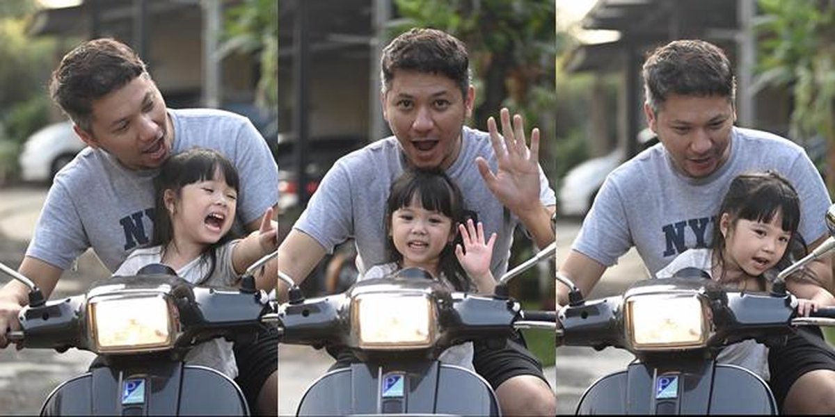 Compact Style of Gading Marten & Gempi Riding Vespa Together, So Adorable