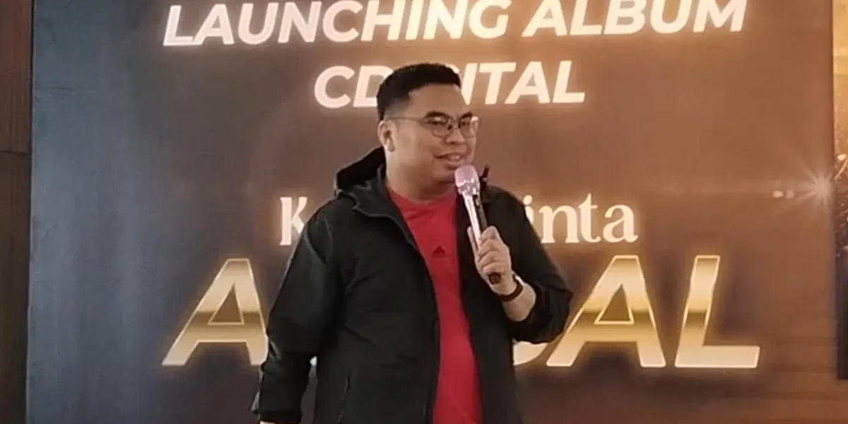 Presenting 12 Hit Songs, Adibal Sahrul Releases Album 'KARYA CINTA ADIBAL' Together with Dozens of Dangdut Stars
