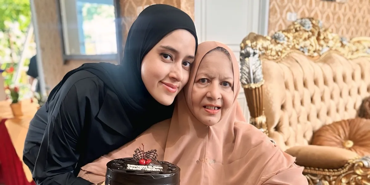 Mother Suffering from Alzheimer's, Fairuz A Rafiq Says Mom Now Spends More Time at Home