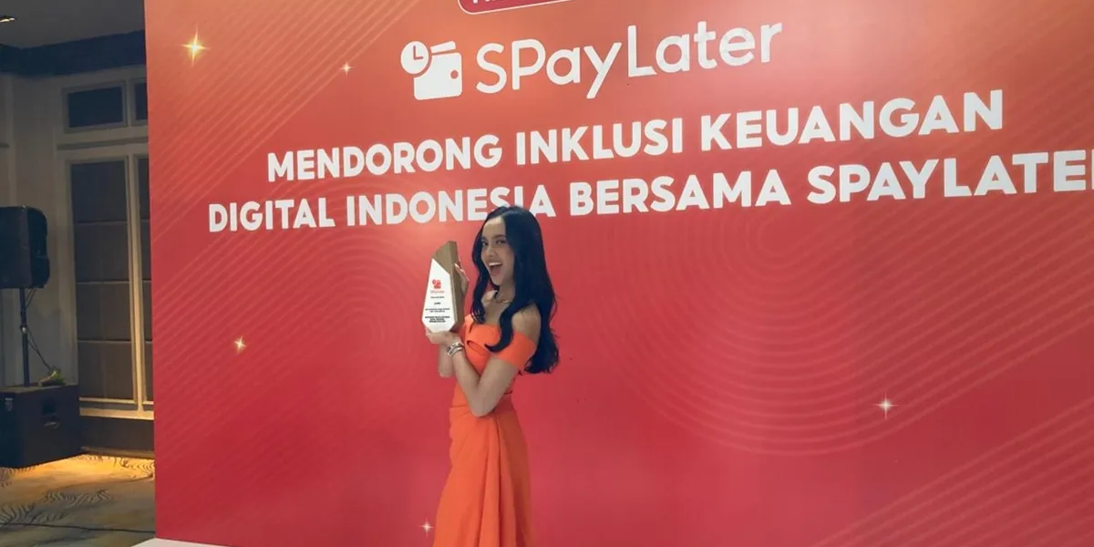  This is How Lyodra Ginting Utilizes SPaylater, Buys Gadgets and Treats Her Team