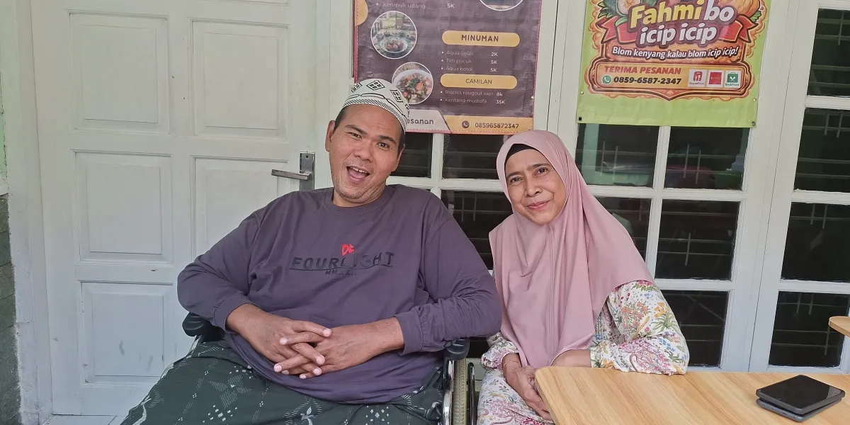 Fahmi Bo's Wife Directly Jumps into Cooking Oxtail Pickles, Using a Family Secret Recipe