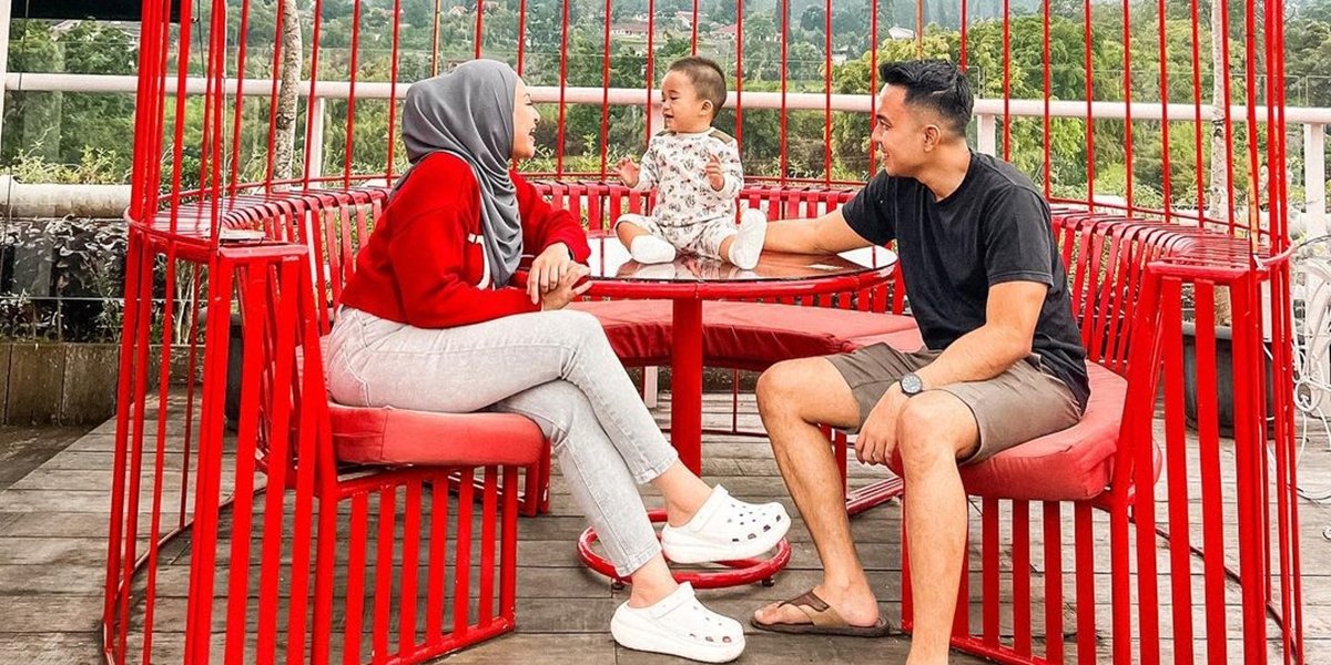 Becoming the Spotlight, Nathalie Holscher Uploads a Photo of Taking Care of a Child Together with a Handsome Man - Netizens: Rekindling Love?