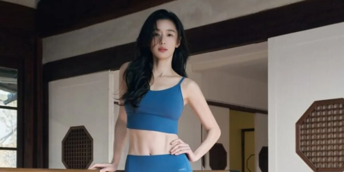Jun Ji Hyun Shows Off Body Goals, Makes You Forget She's in Her Forties