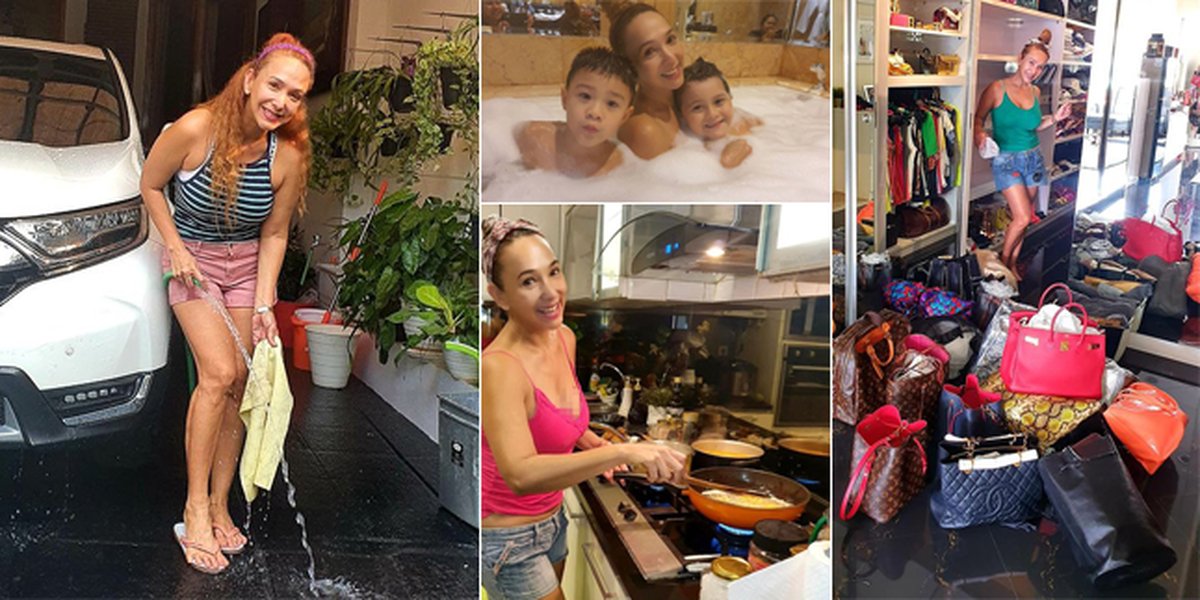 Kiki Fatmala's Busy Life at the Age of 51, Washing Cars and Taking Baths with Her Nephew
