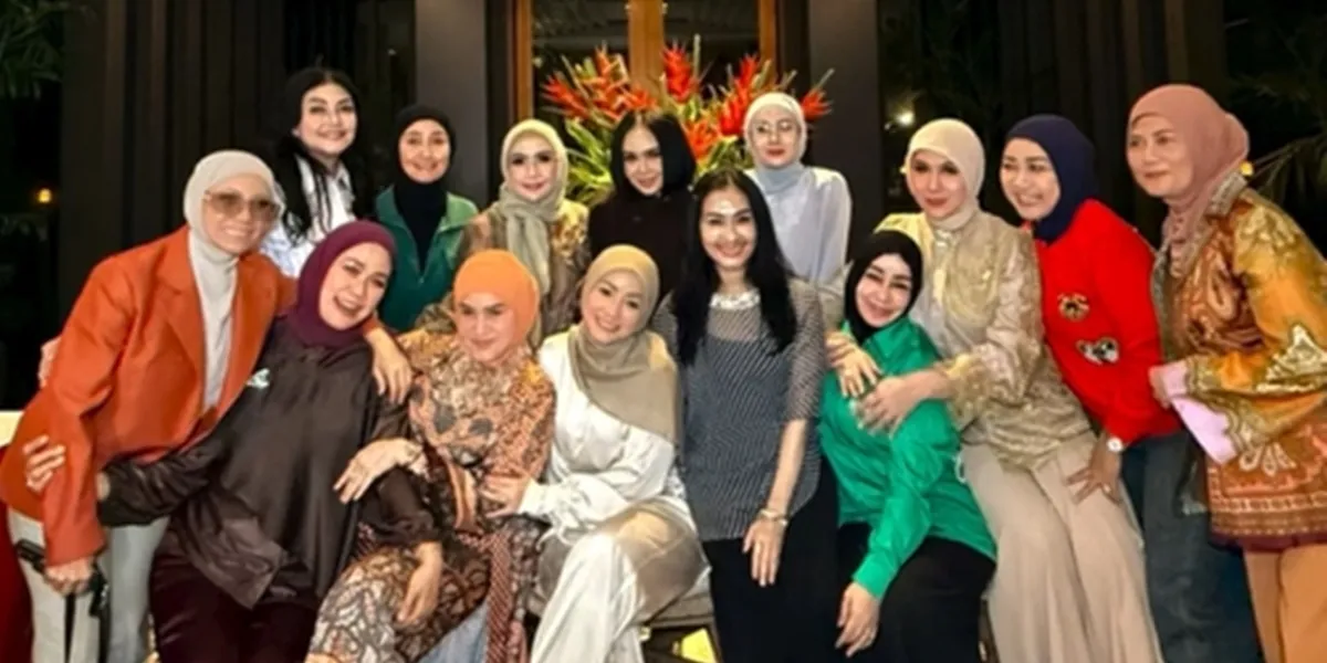 Kristina Celebrates 50th Birthday, Receives Surprise from Friends