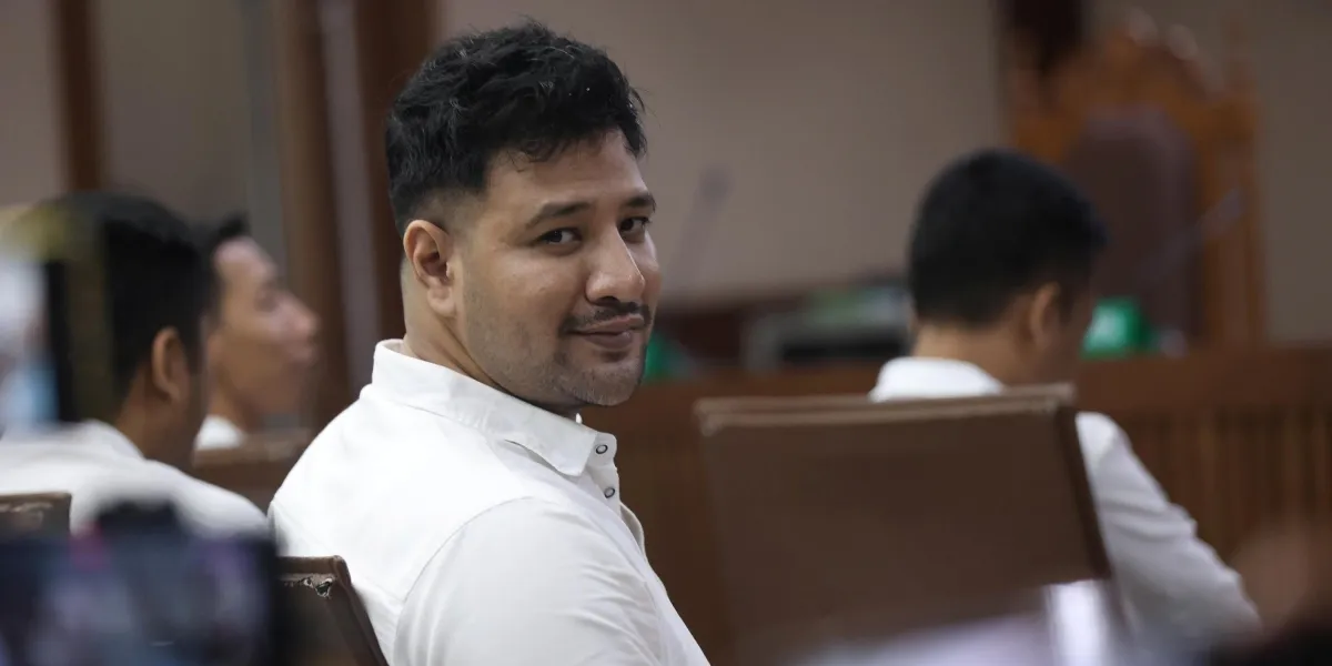 The Legal Counsel Confirms Ammar Zoni Has Arrived at Nusakambangan Prison