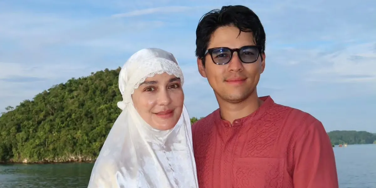 Luna Maya Answers the Public's Curiosity About Eid Prayer on a Ship Without a Mosque