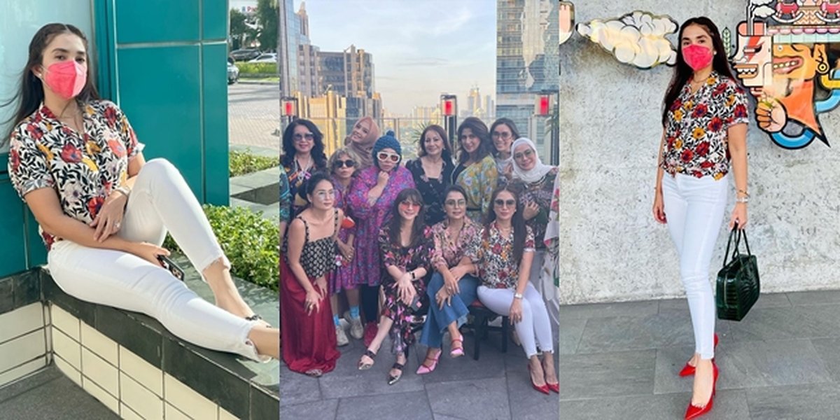 Beautiful and Forever Young Socialite Mama, Check Out 7 Photos of Ussy Sulistiawaty's Style When Gathering with the Kepompong Gang - Wearing Matching Flower Patterned Clothes