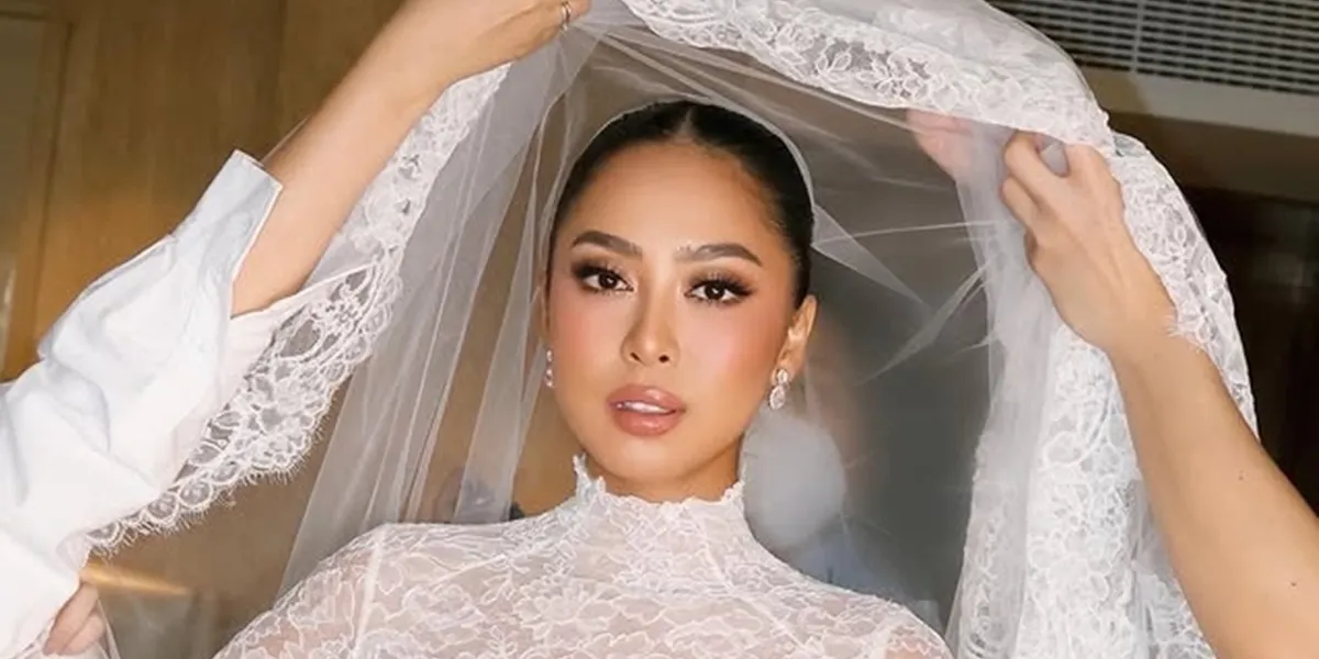Maria Rahajeng Miss World Indonesia 2014 Officially Married, Engaged to a German Man