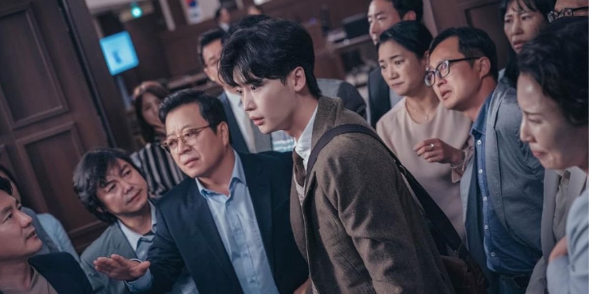 Get to Know the Cast and Characters of the Korean Drama 'BIG MOUTH', Including the Handsome Lee Jong Suk!