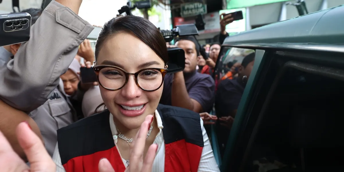 Nikita Mirzani Claims She is a Victim of Criminalization: I Am Just a Weak Woman