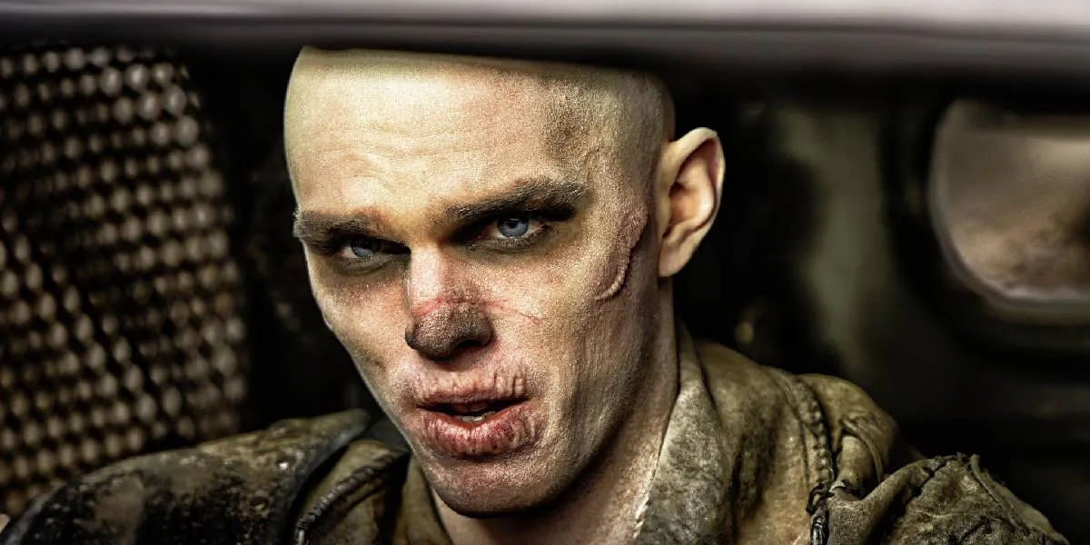 Hardly Recognizable, These Two Characters Are Actually Played by One Actor (Part 2)