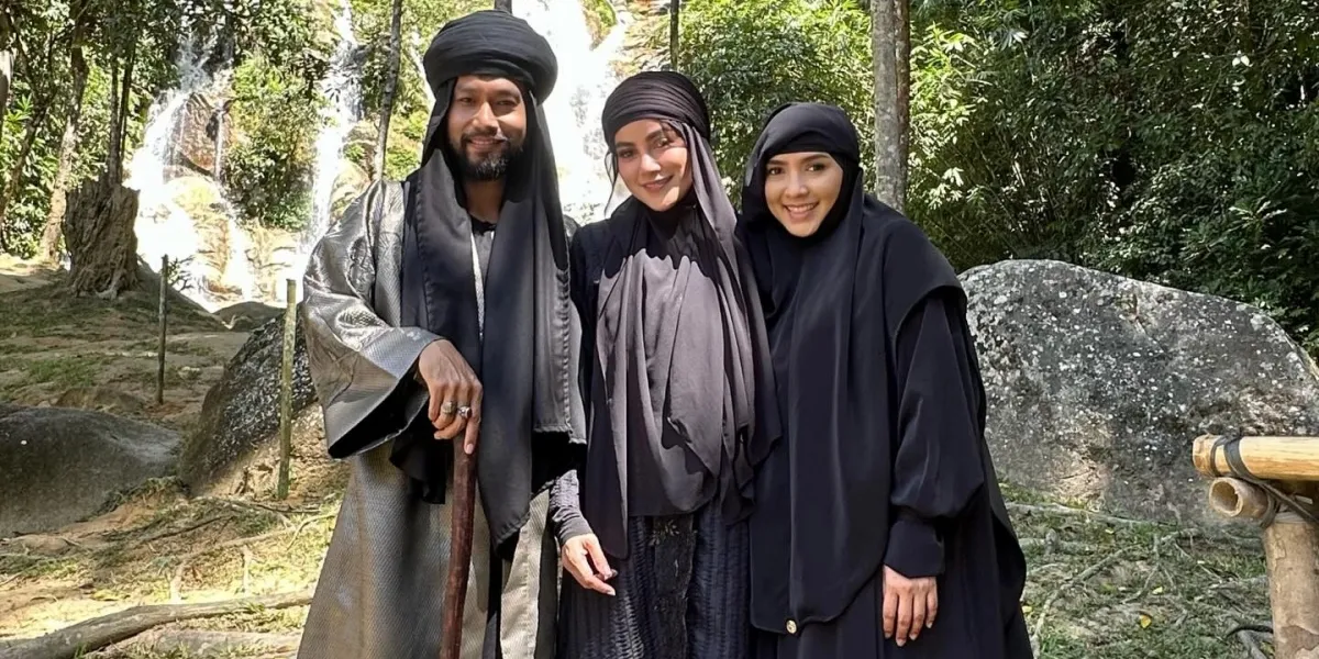 Olla Ramlan Becomes a Kyai's Child in the Series 'WALID 2'