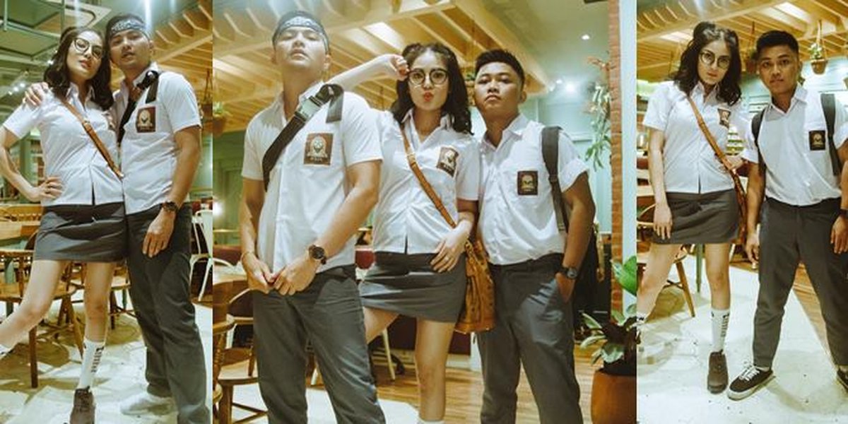 Wearing High School Uniforms with Friends, Nindy's Skirt Becomes the Spotlight