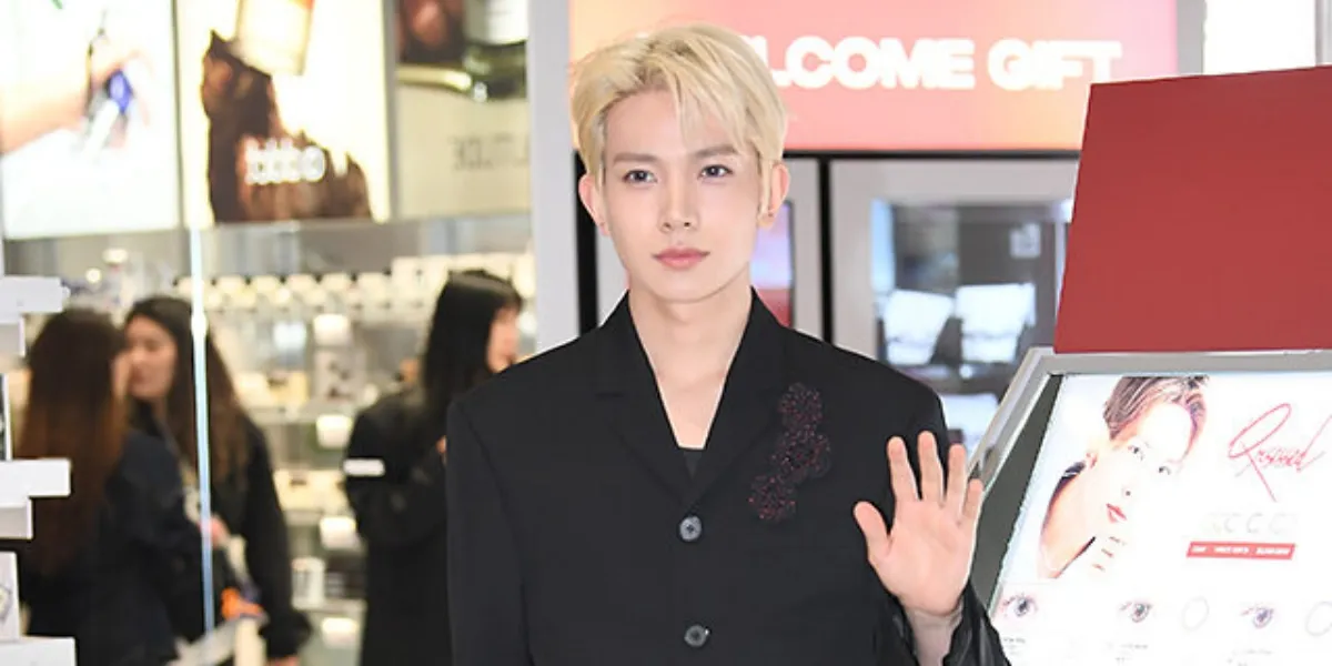 Heeseung's Debut as Soloist EVAN