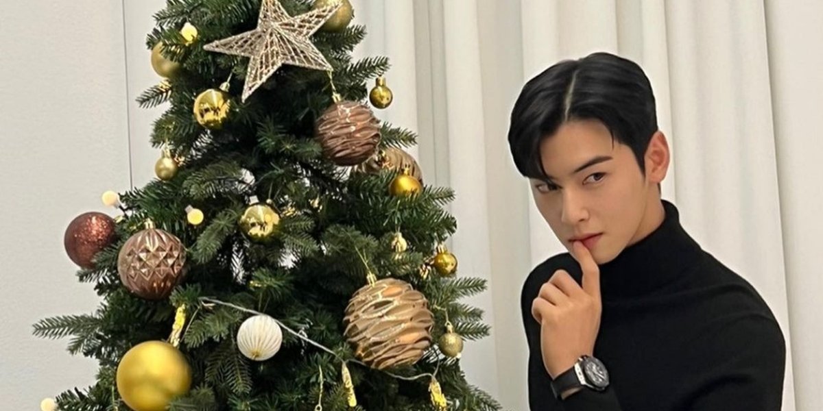 Full of Charisma, Check out Cha Eun Woo's Photos During a Photoshoot with Hublot Korea with a Christmas Atmosphere