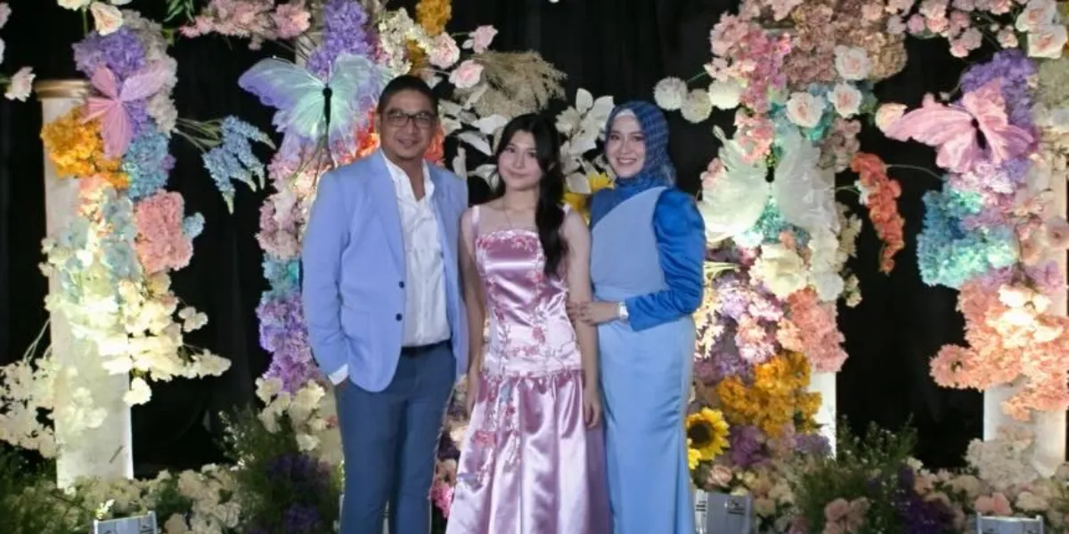 Nasha's Birthday Party, Pasha Ungu's Child, with Okie Agustina & Adelia Wilhelmina