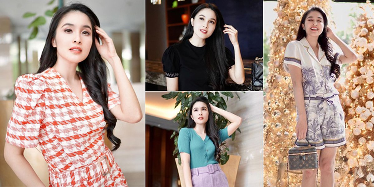 Sandra Dewi's Favorite OOTD Pose in the Corner of Her Luxury House, Always Holding Her Hair