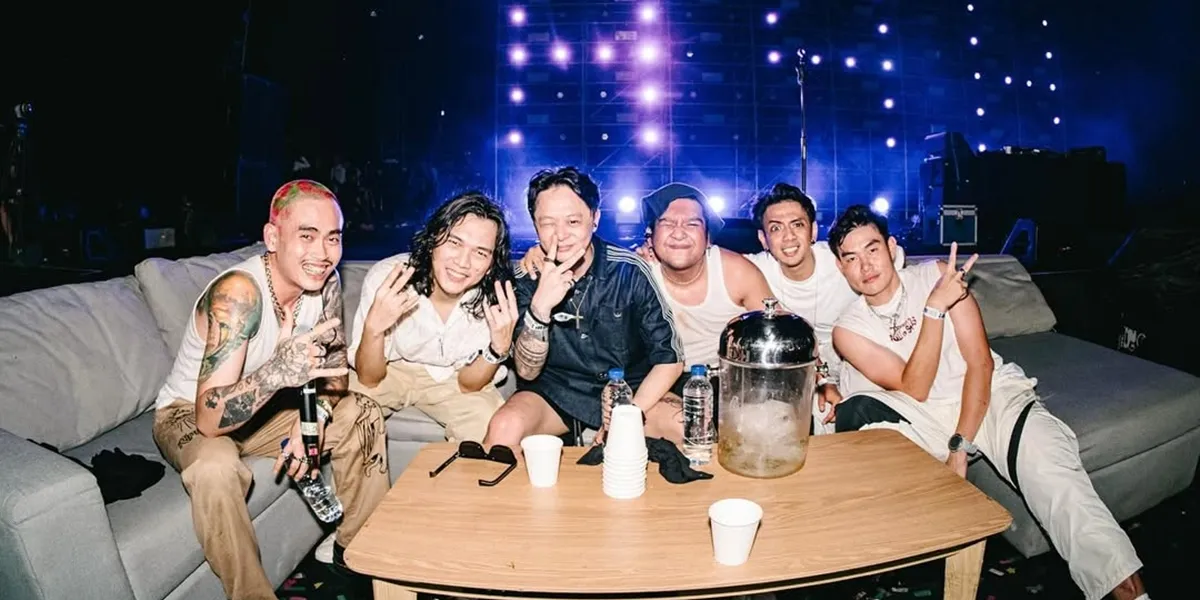 A4A Clan Portrait Appears at Pestapora 2025, Tepe Showed Off His Drumming Skills