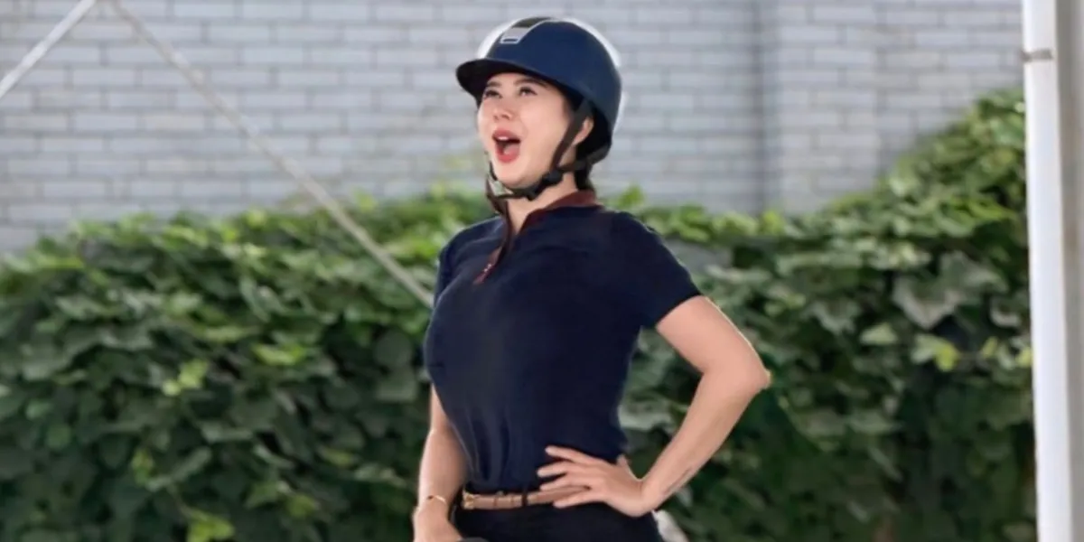 Portrait of Aura Kasih Enjoying Horse Riding, Bruno Becomes a Favorite