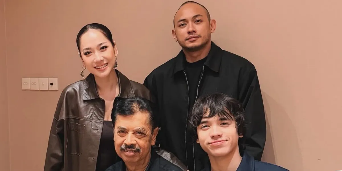 Portrait of BCL Celebrating Her Father's Birthday with Tiko Aryawardhana and Noah Sinclair, Simple - Warm