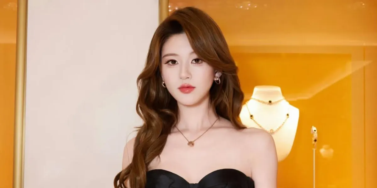 Beautiful Portrait of Zhao Lusi at the Bvlgari Lunar New Year Event 2026, Showcasing Watches and Jewelry That Sold Out Instantly