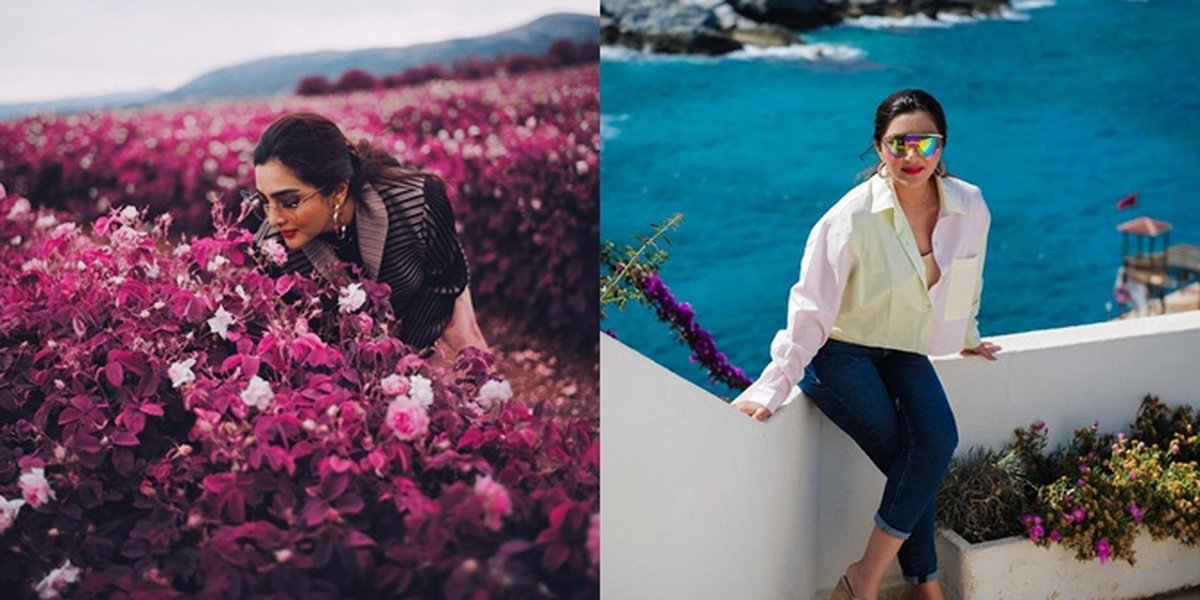 Aesthetic Portraits of Ashanty in Turkey Photographed by Anang, from Wearing Hijab to Becoming a Rose Goddess