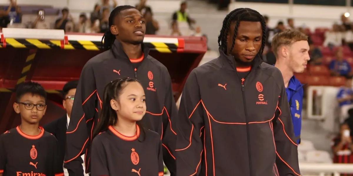 Gempi's Portrait as AC Milan Player Escort in the Match Against Chelsea at GBK
