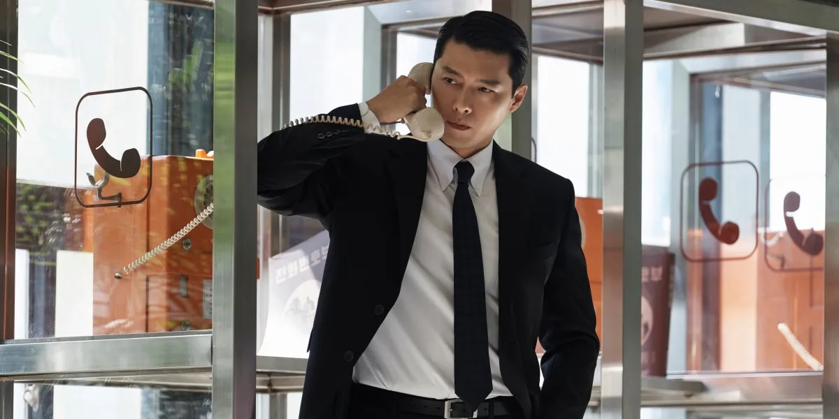 Hyun Bin's Portrait as an Agent with a Double Life in the Drama MADE IN KOREA