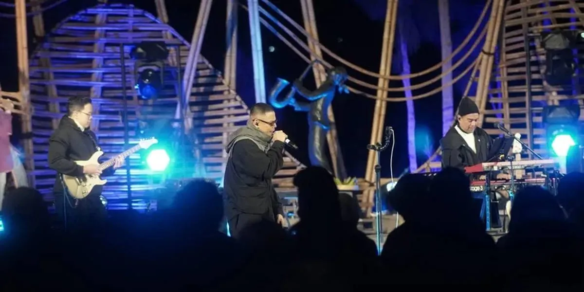 Portrait of Indra Lesmana LLW at BRI Jazz Gunung Bromo 2026, Spectacular Closing