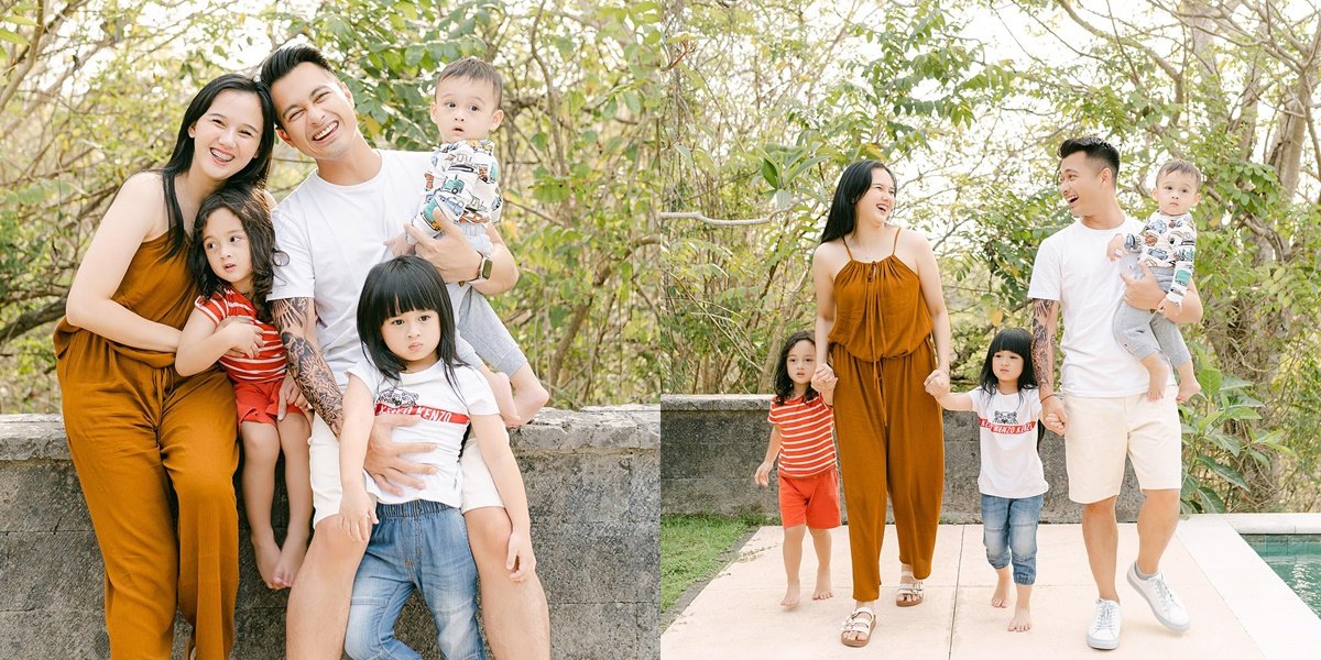 Portrait of Good Looking Eza Gionino's Family with Indian Blood, His Wife Looks Like a Teenager Even Though She Already Has 3 Children