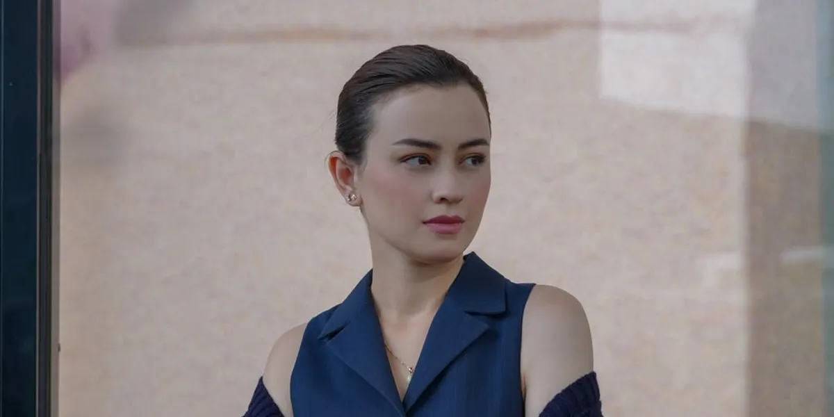 Portrait of Kimberly Ryder Photoshoot Like an Actress in Chinese Drama, Her Beauty is Unreal