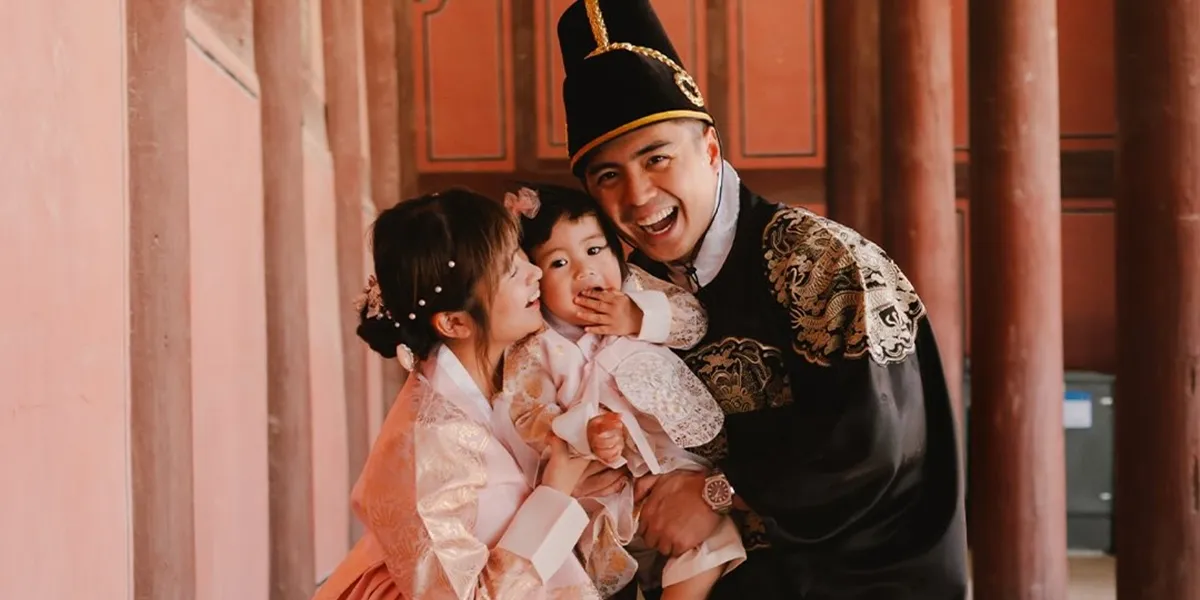 Photos of Gritte Agatha's Vacation in Seoul, Looking Like a Royal Family