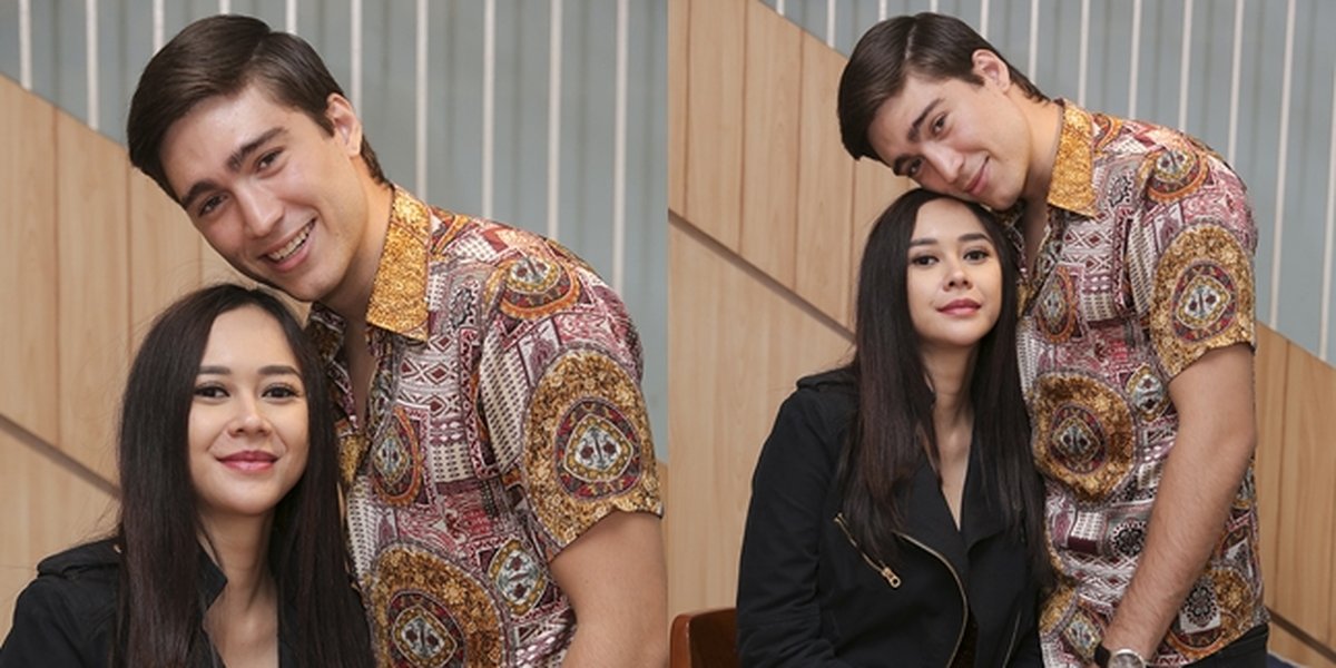 Intimate Portraits of Aura Kasih and Husband Announce First Pregnancy