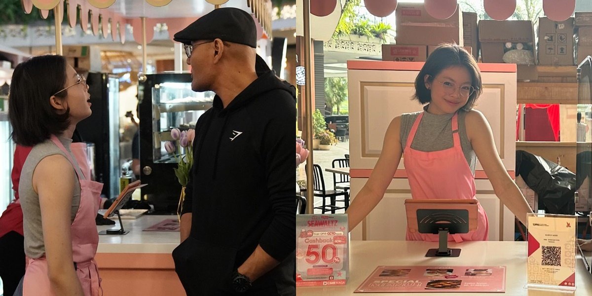 Portrait of Nada Tarina Selling Cookies at the Mall Accompanied by Two Dads, Deddy Corbuzier is Proud