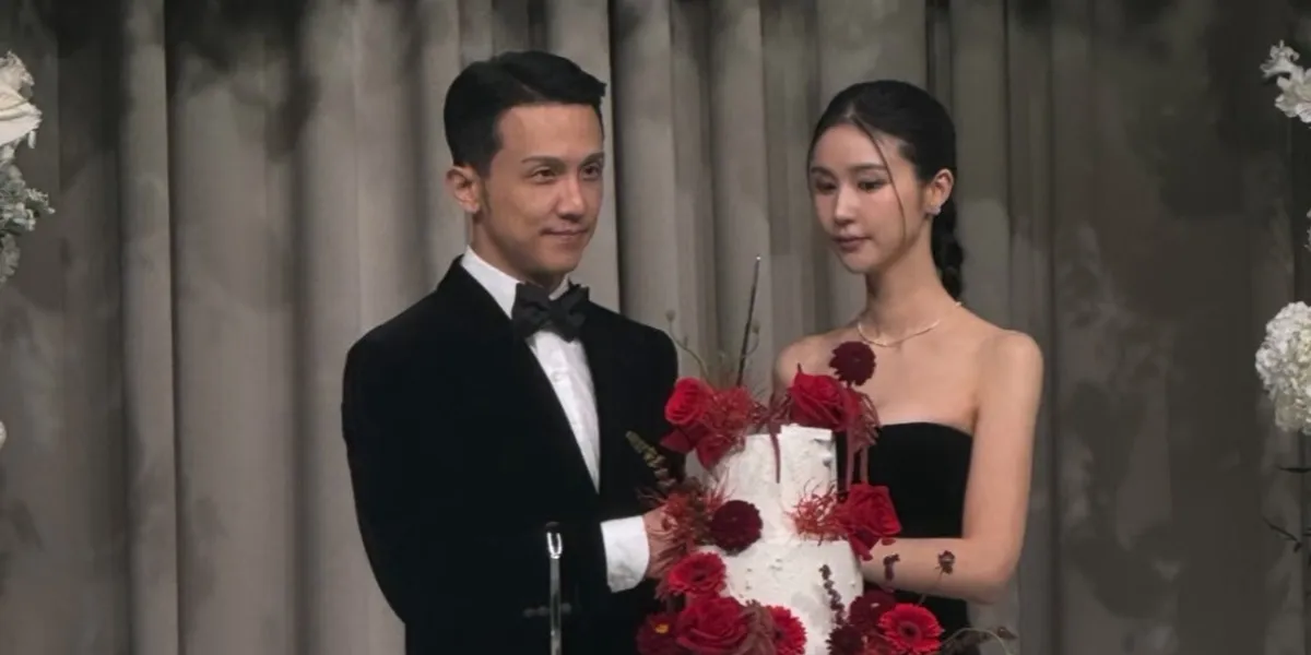 Portrait of the Wedding of Producer Kush and VVN, Attended by Big Bang to ALLDAY PROJECT